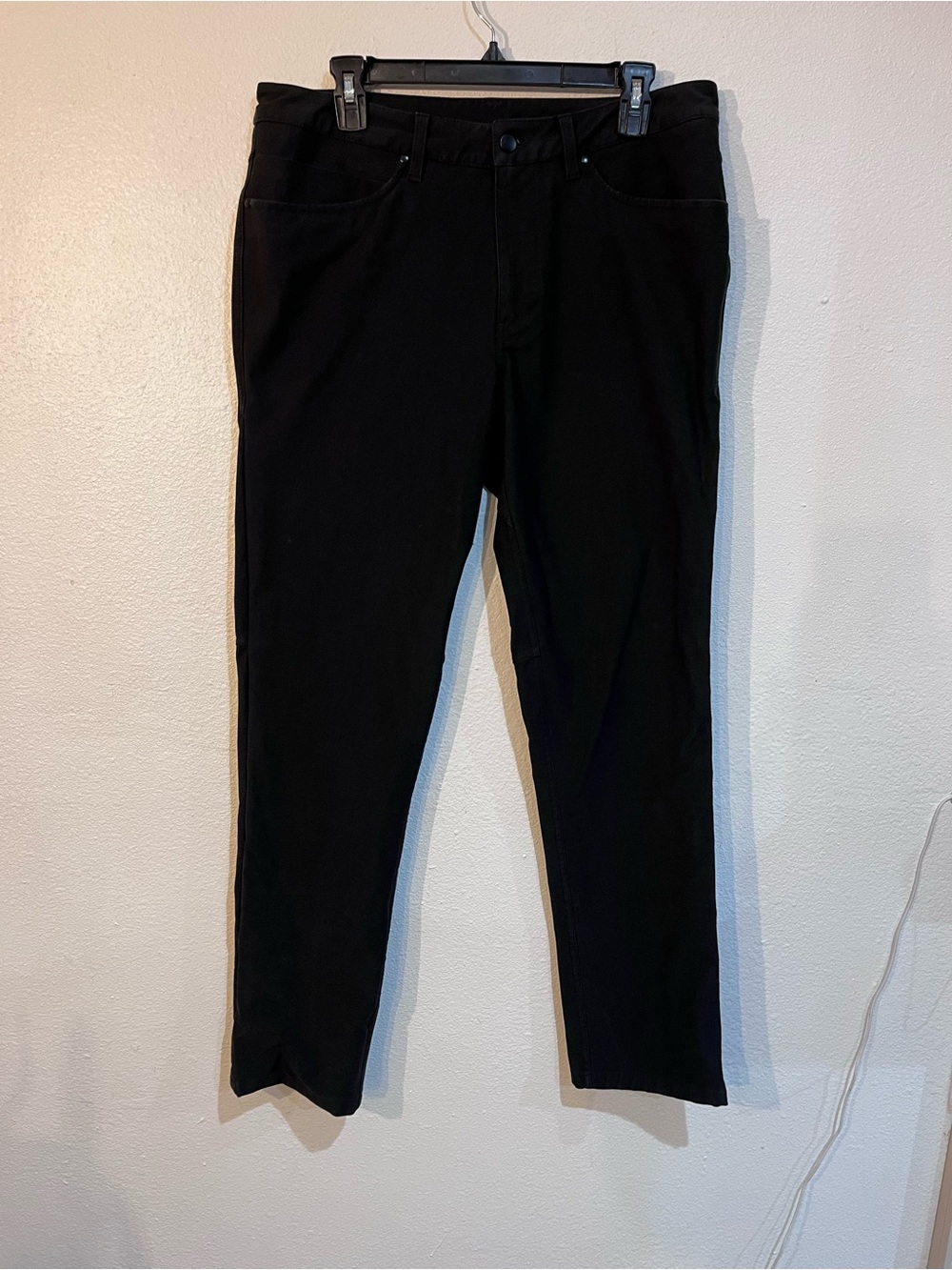 Lululemon Mens ABC Pant Slim Black Size 33 x 31 Inseam